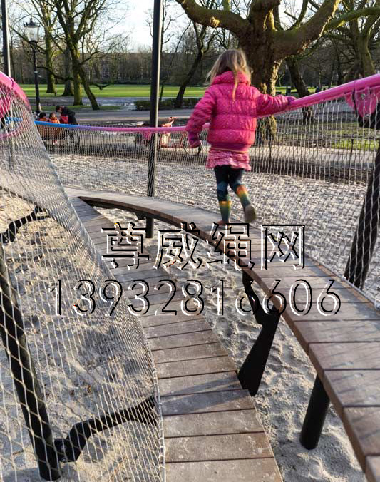 不銹鋼繩網(wǎng) 不銹鋼繩網(wǎng)