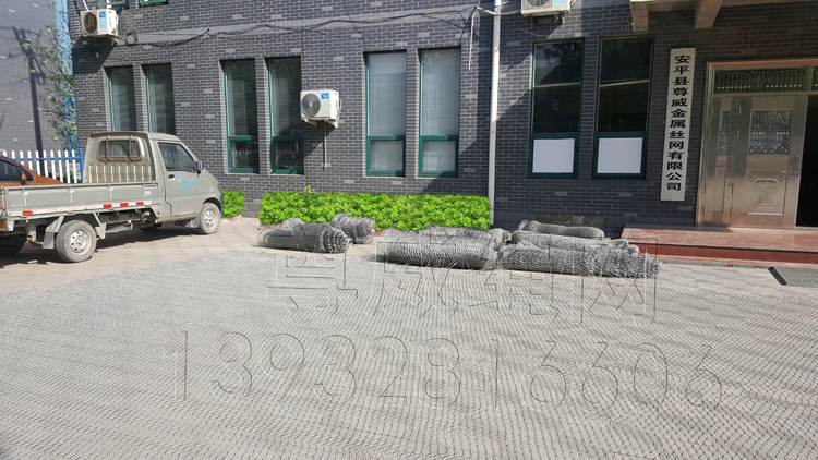 不銹鋼柔性繩網(wǎng) 不銹鋼柔性繩網(wǎng)