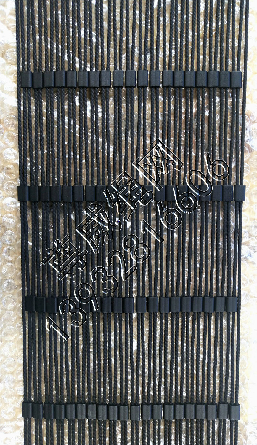 尊威黑色氧化不銹鋼繩網(wǎng) 尊威黑色氧化不銹鋼繩網(wǎng)