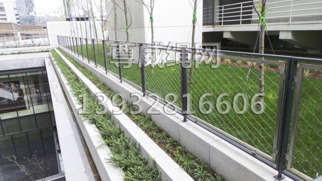 承接草坪護(hù)欄防護(hù)繩網(wǎng)工程 承接草坪護(hù)欄防護(hù)繩網(wǎng)工程